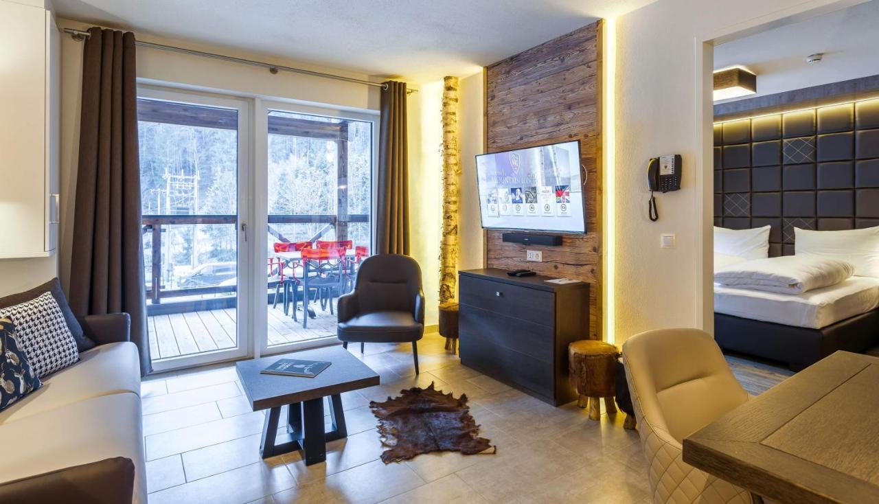 Avenida Mountain Lodges Saalbach ภายนอก รูปภาพ